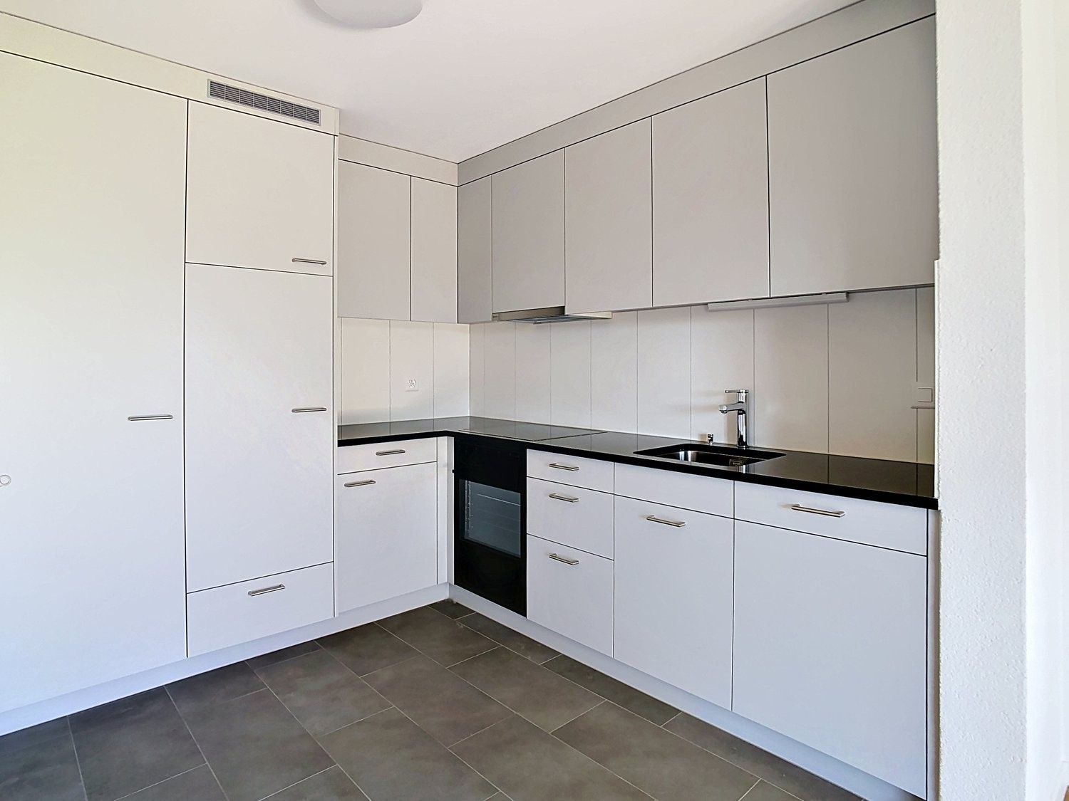 3 ½ rooms apartment, photo 1 of 7