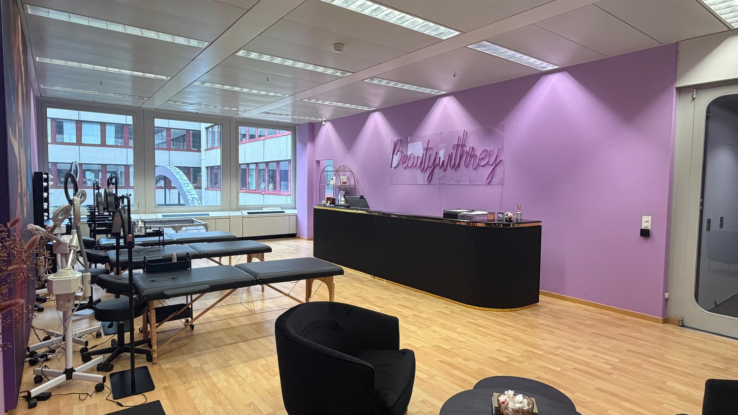85m² commerciale
