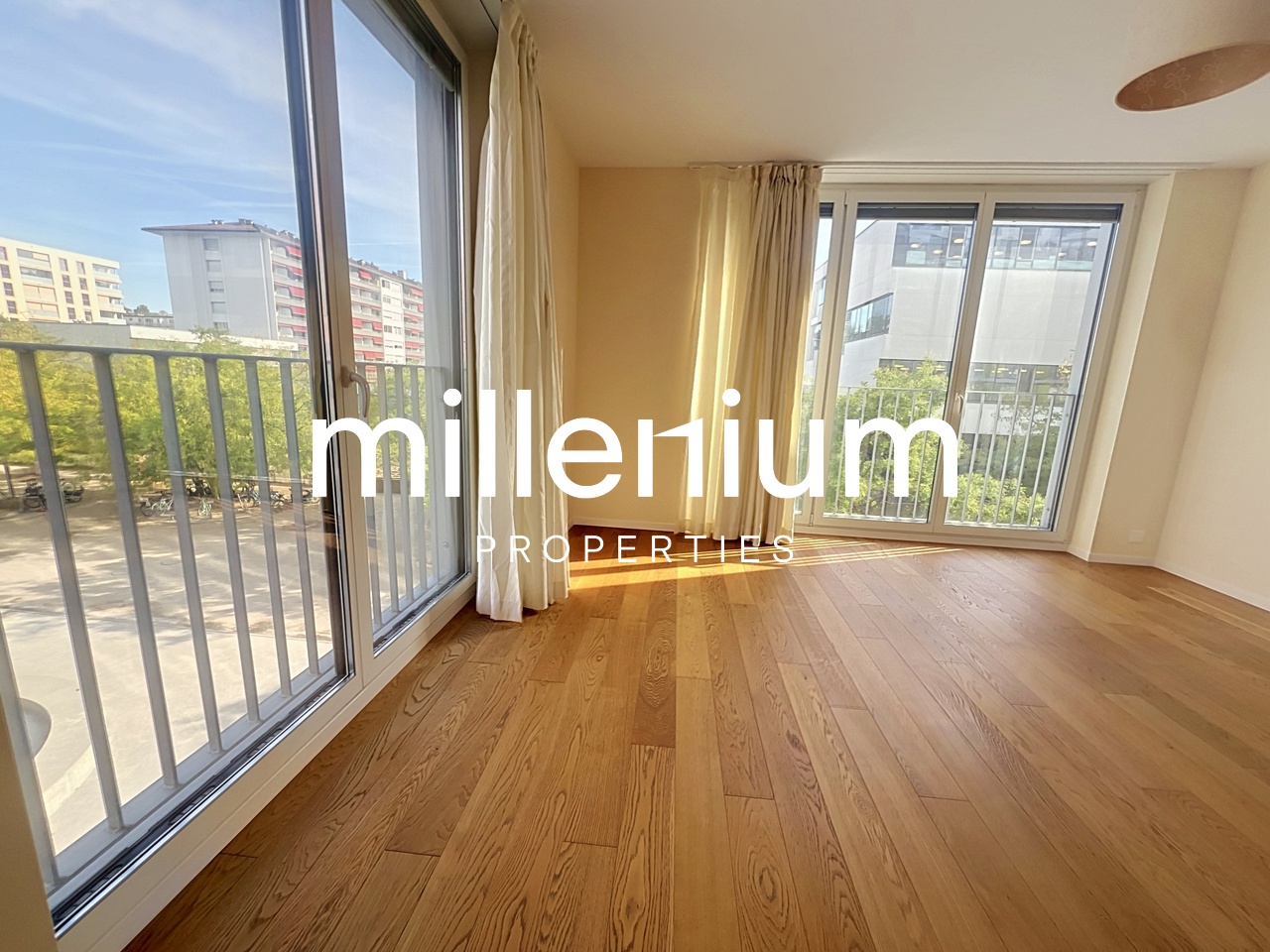 5 rooms apartment