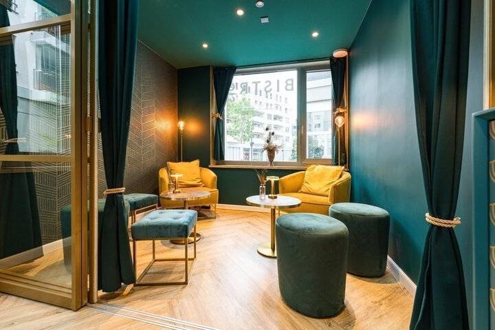 92m² commercial, photo 1 of 6