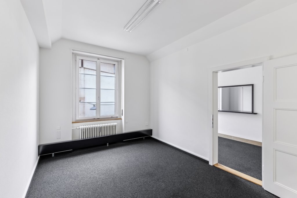 149m² office, photo 3 of 10