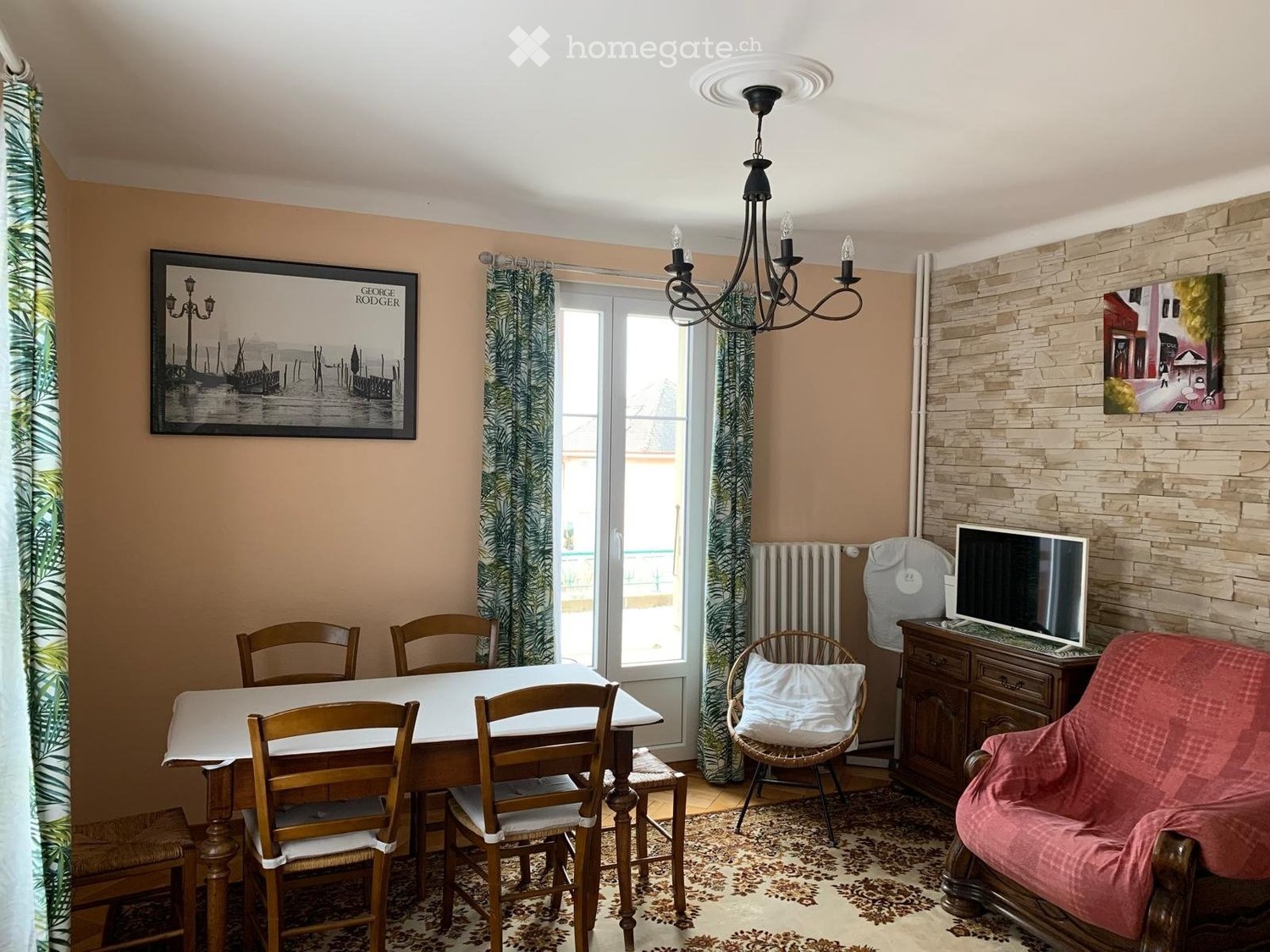 1 room single room