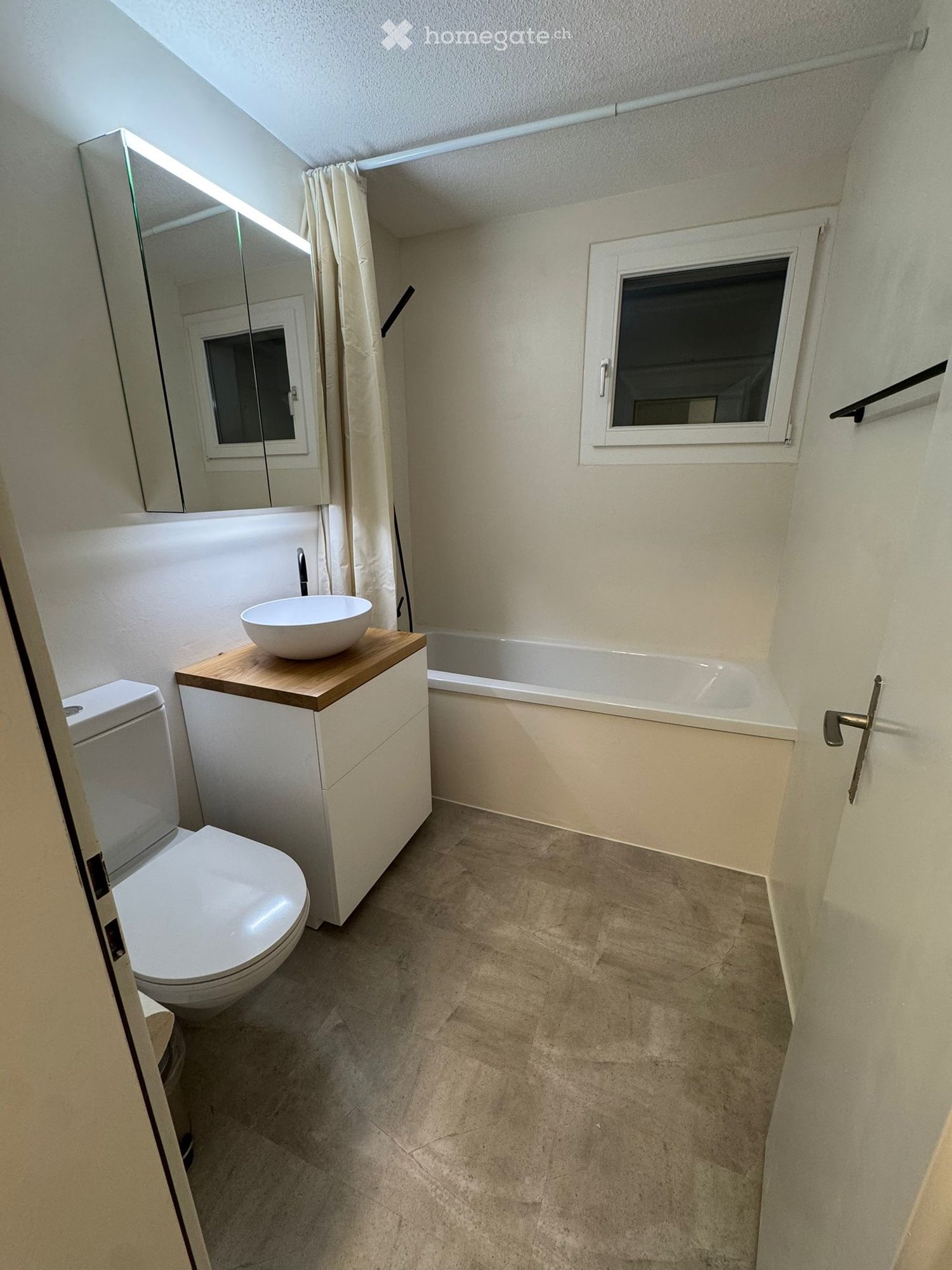 3 rooms apartment, photo 1 of 5