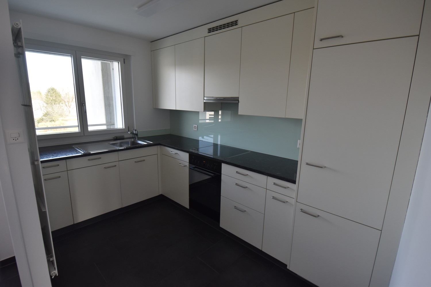 3 rooms apartment, photo 3 of 8