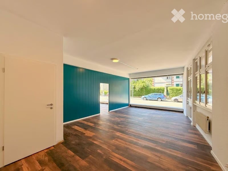 92m² commerciale