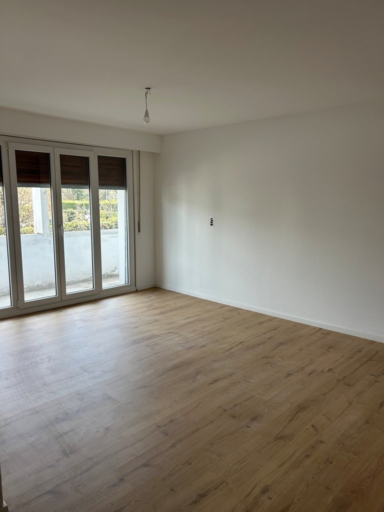 6 rooms apartment