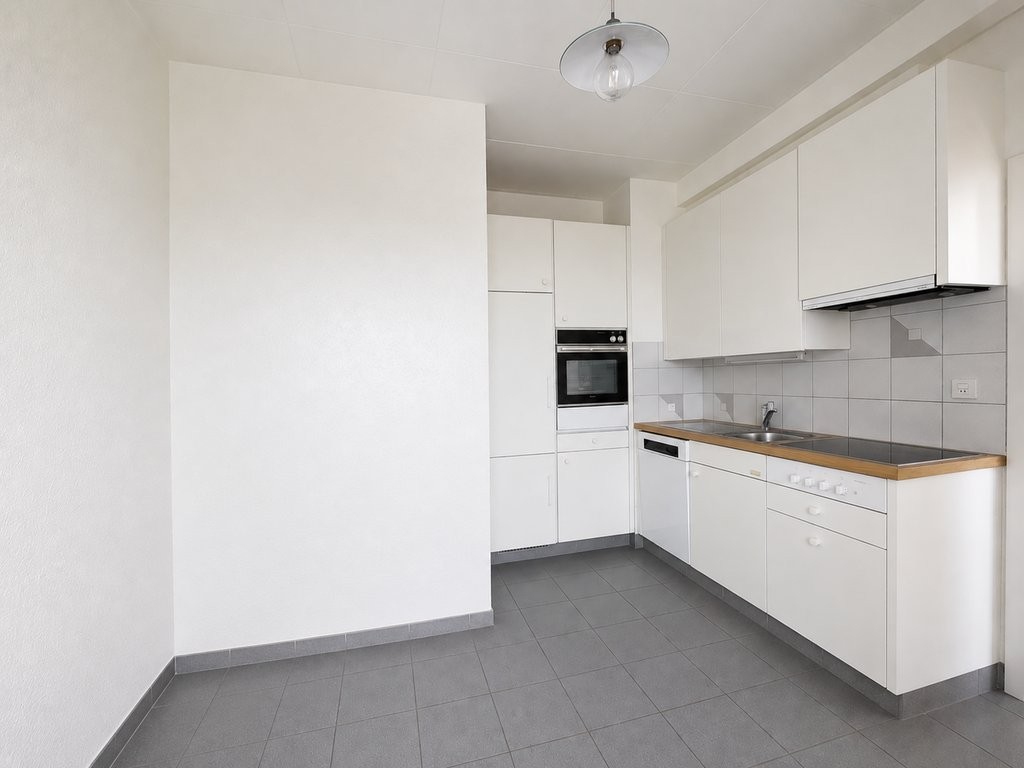 4 rooms apartment, photo 2 of 7