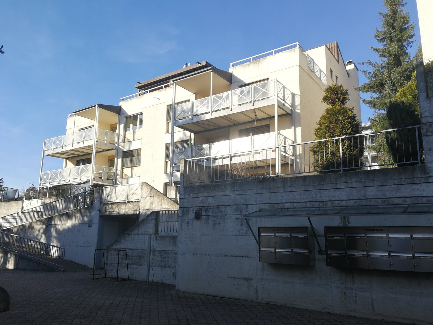 5 ½ rooms apartment, photo 1 of 6