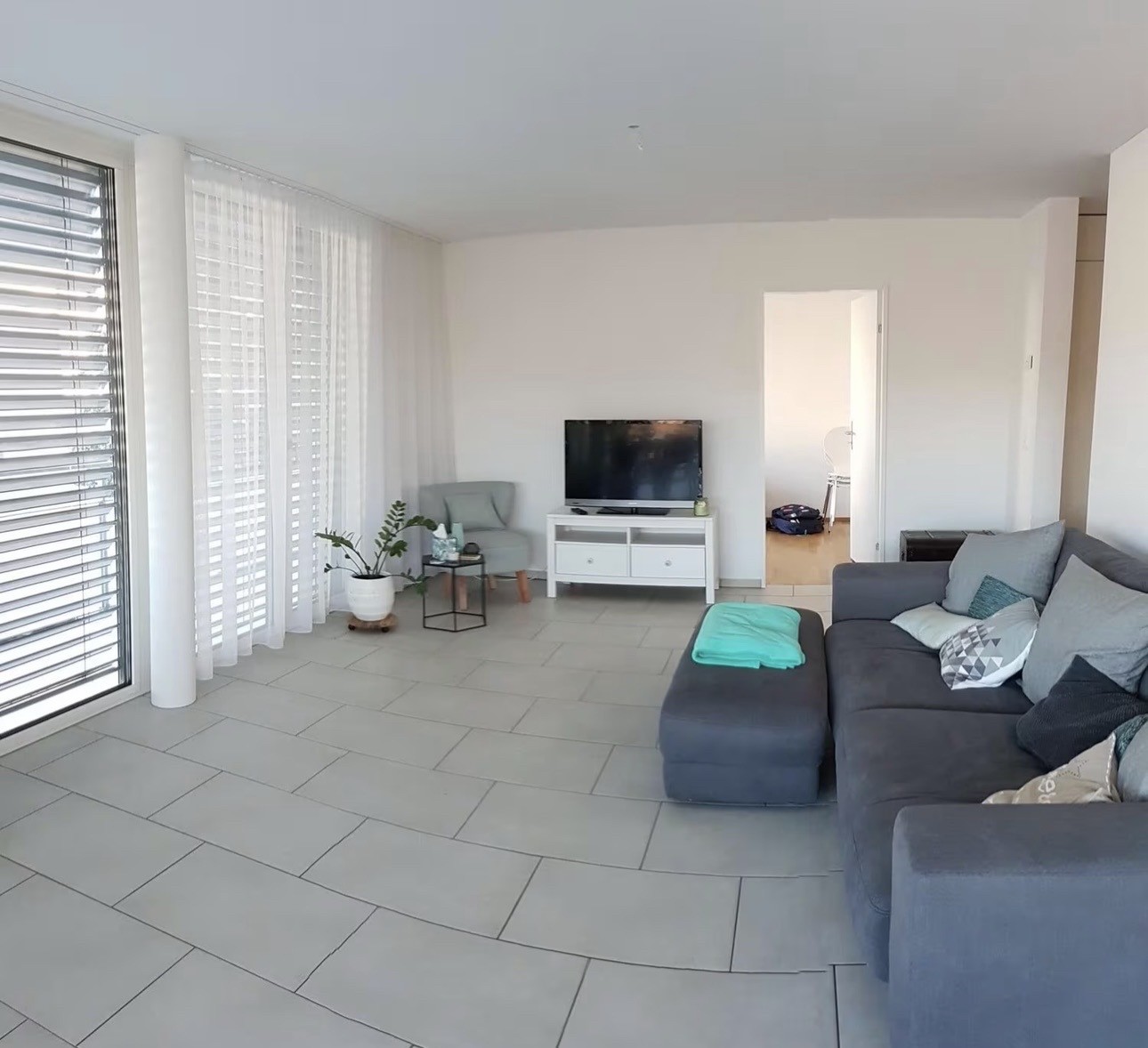 4 ½ rooms apartment, photo 2 of 9