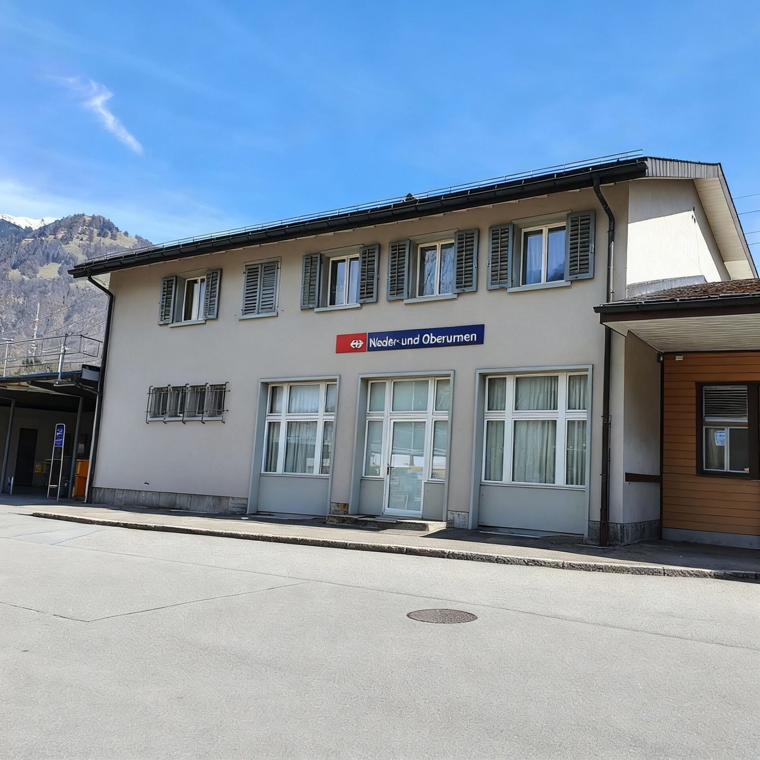 160m² office
