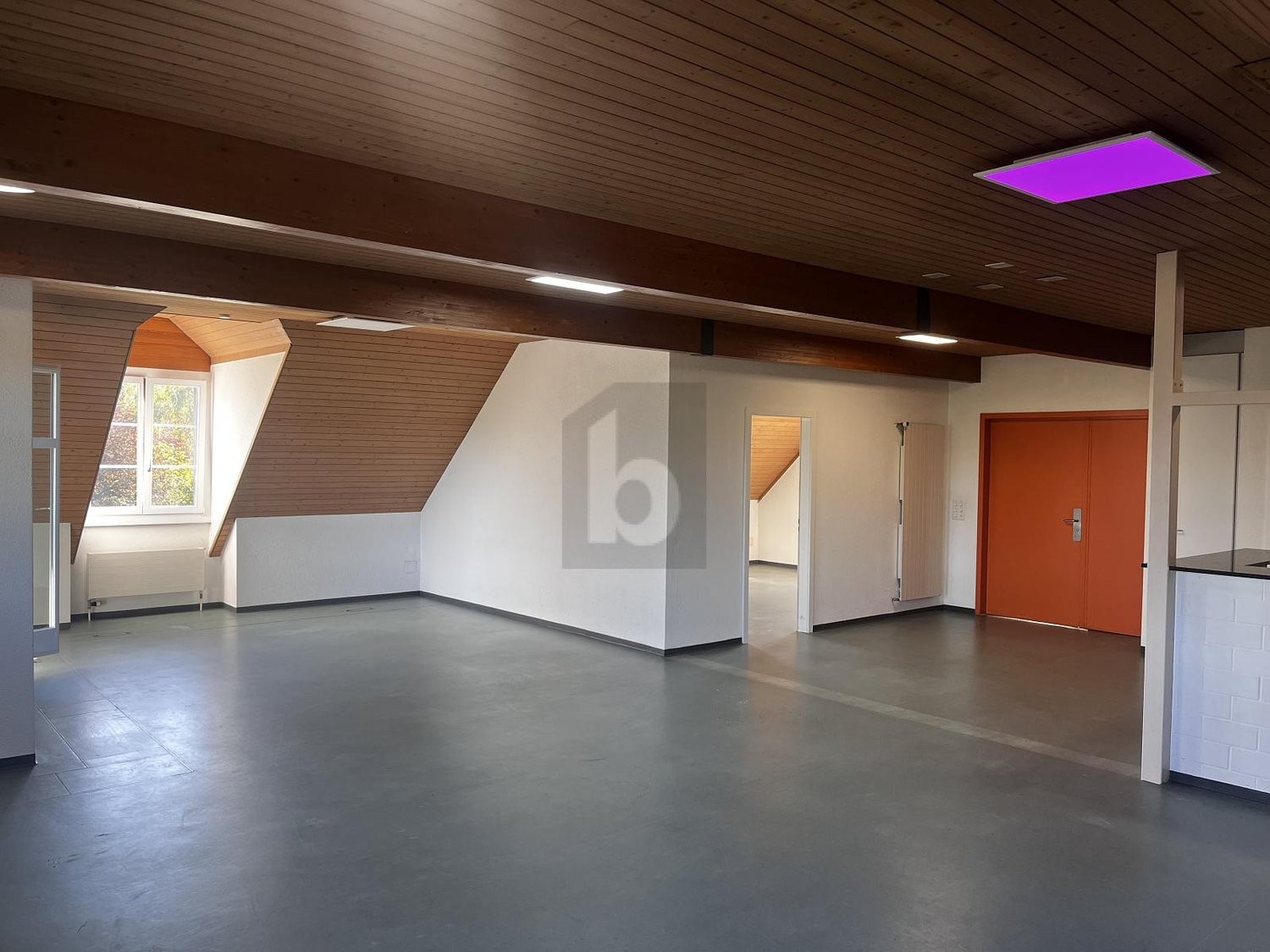 Bureau de 150m²