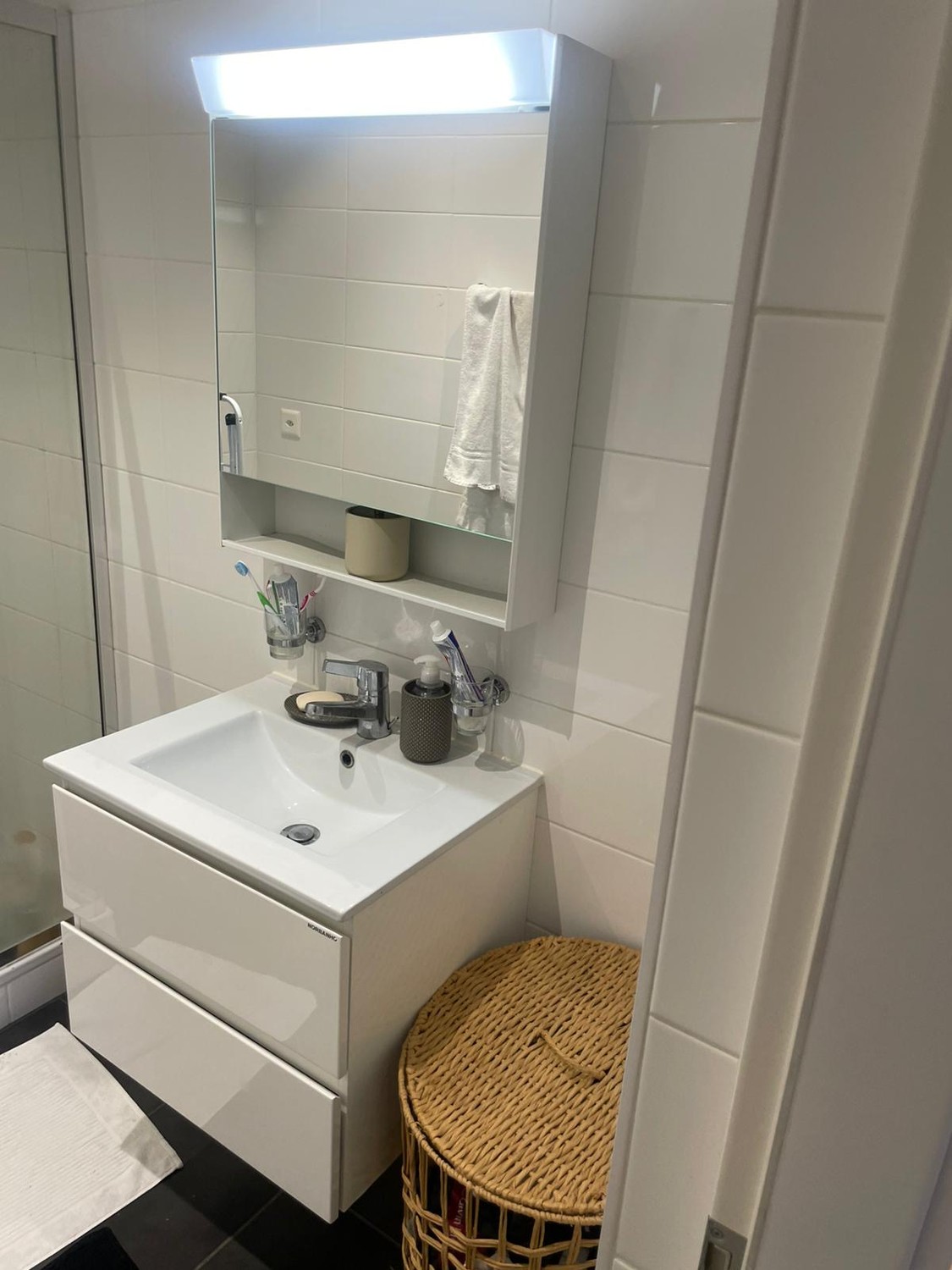 3 rooms apartment