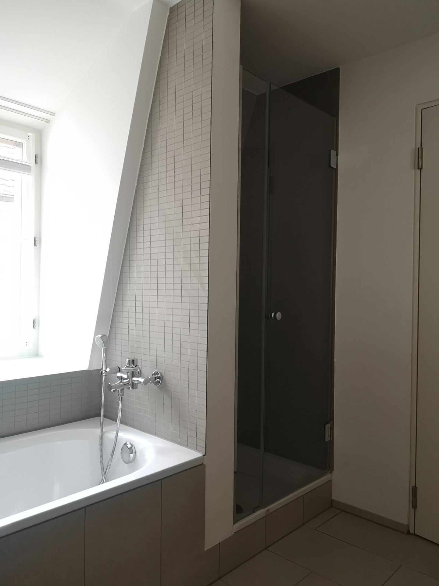 5 rooms apartment, photo 7 of 9