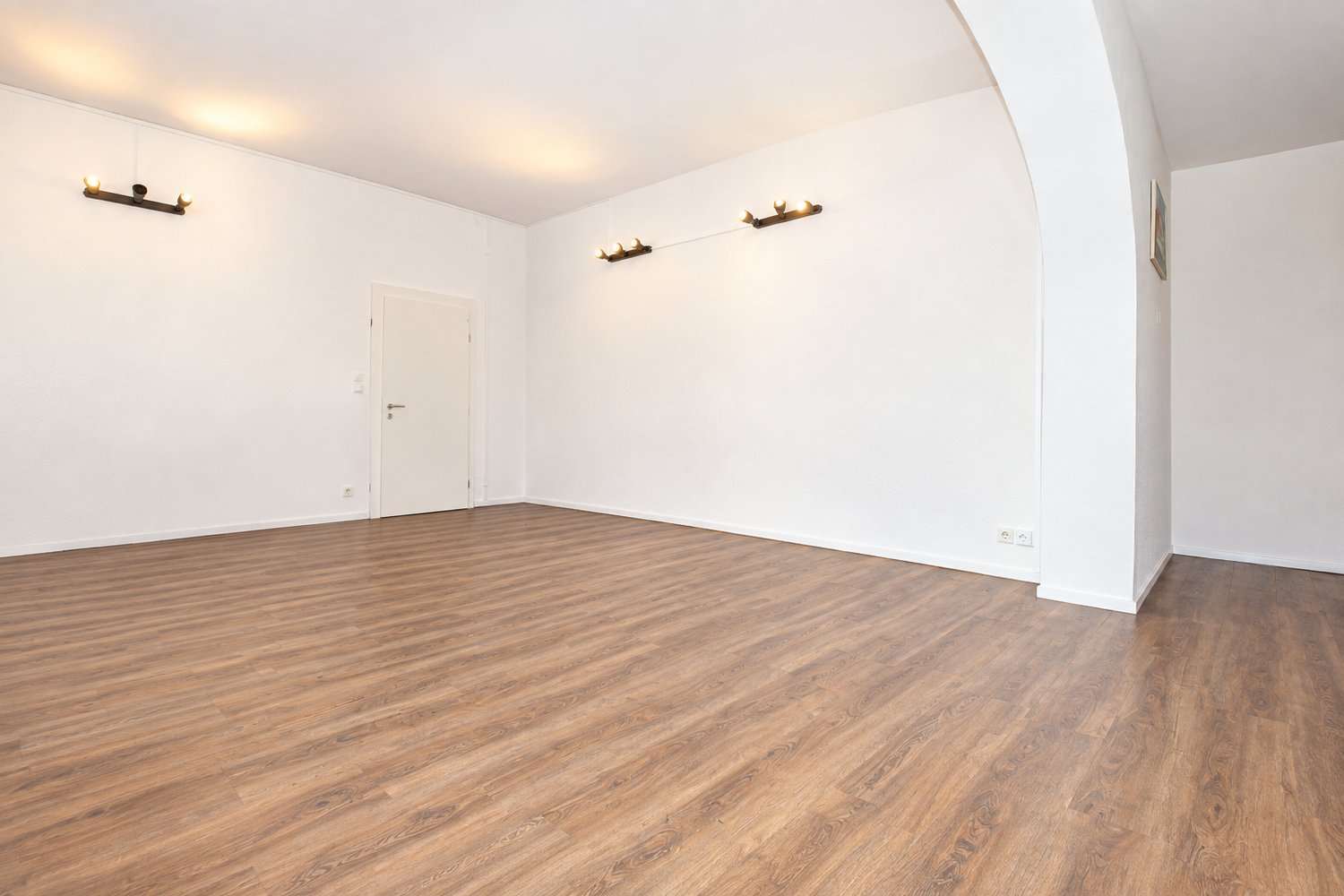 140m² office