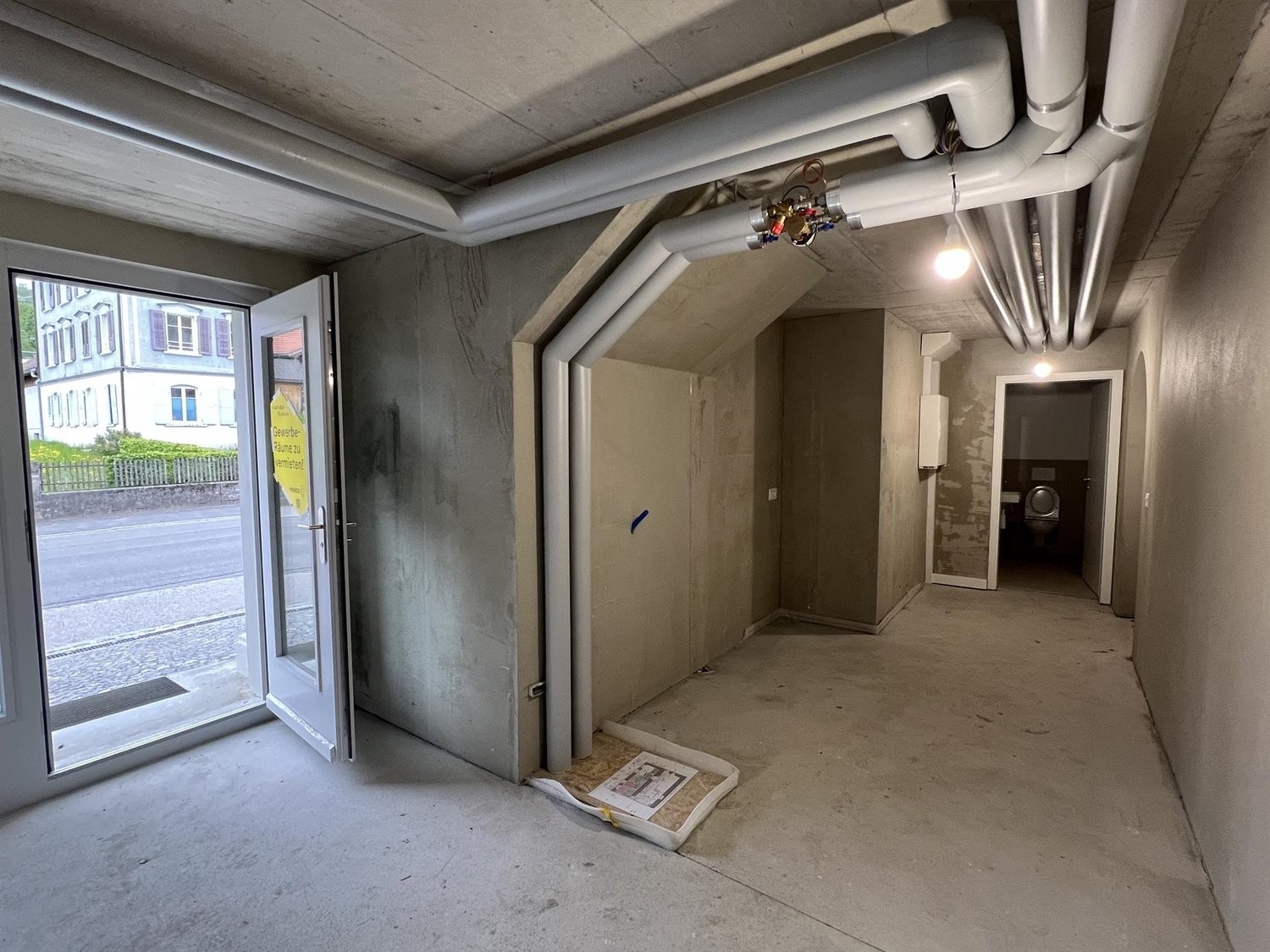 50m² commerciale