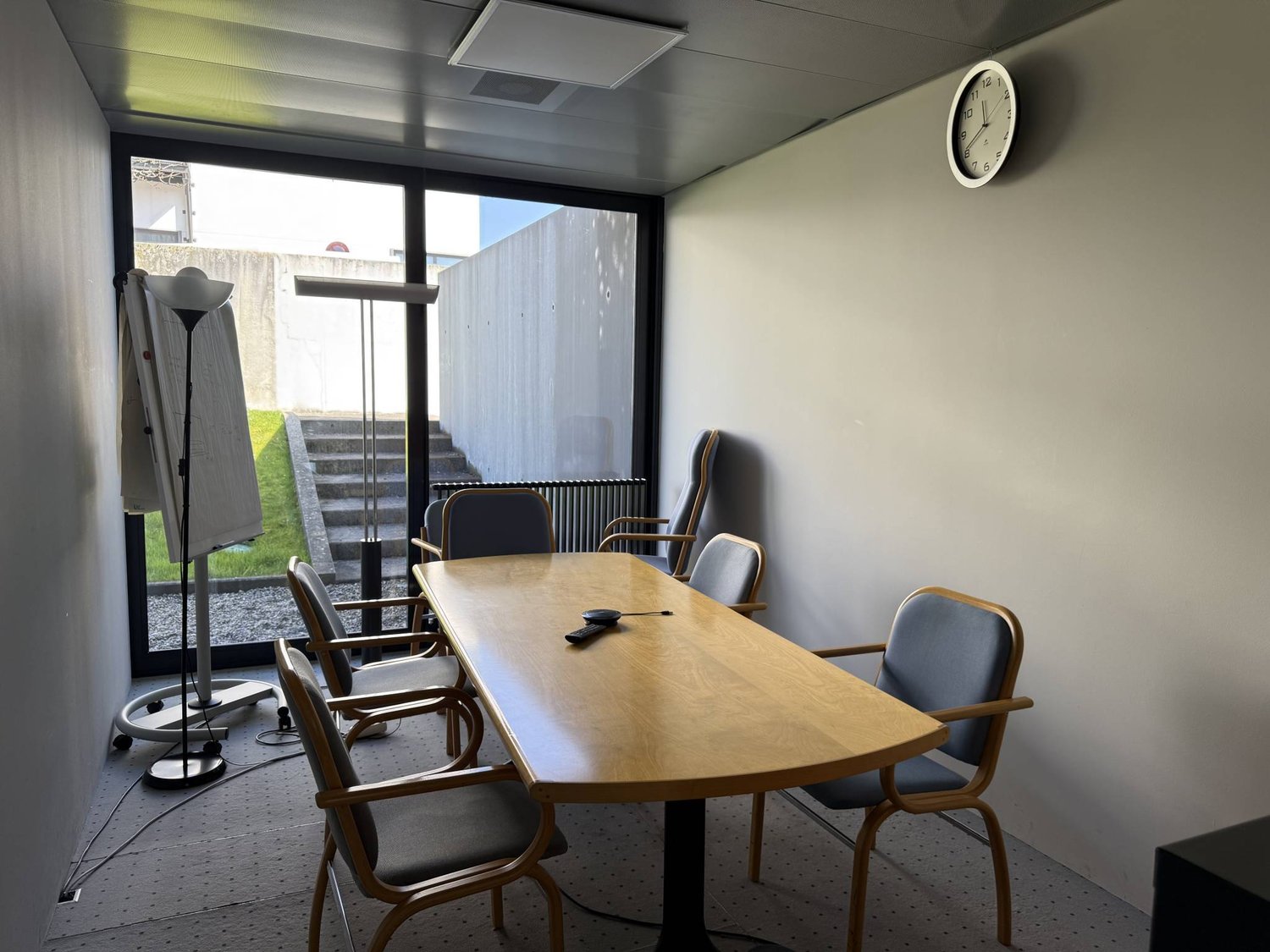 300m² office, photo 7 of 8