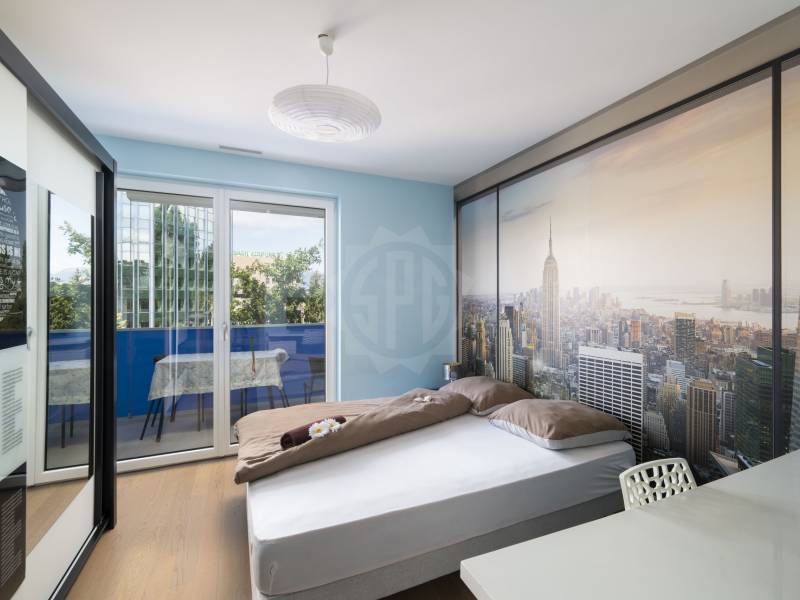5 rooms apartment, photo 10 of 10
