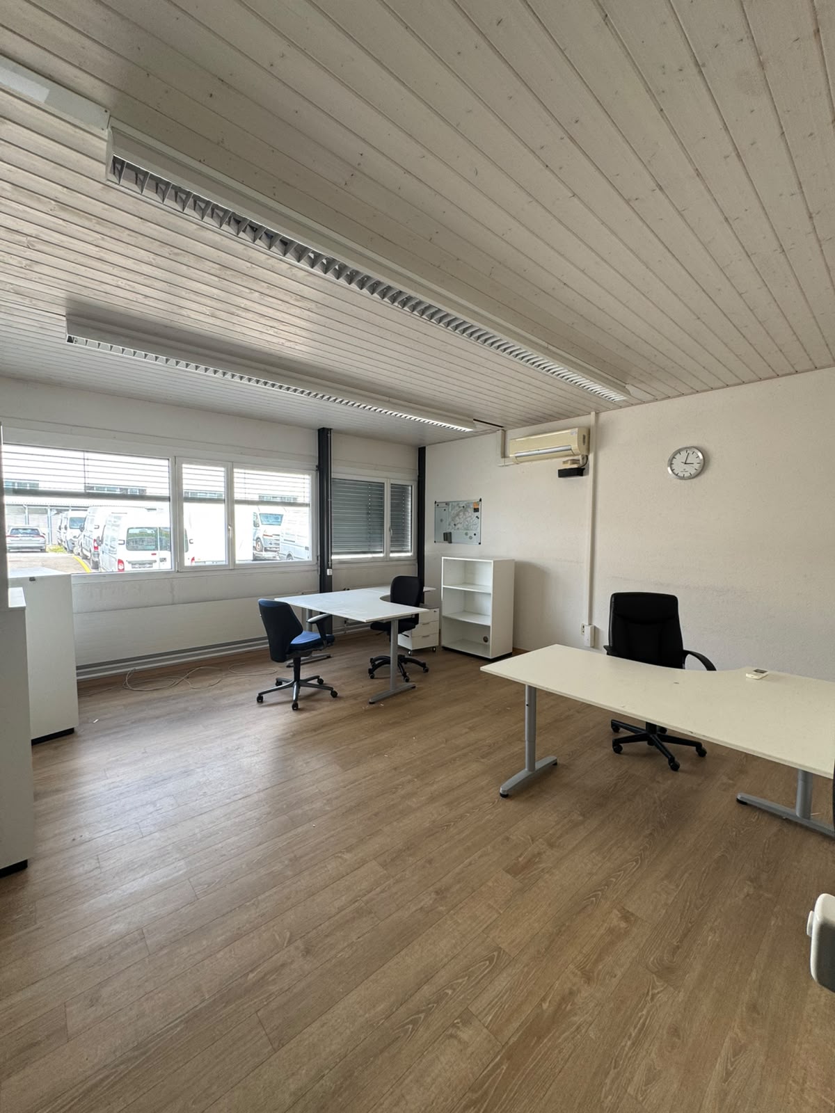 850m² commercial