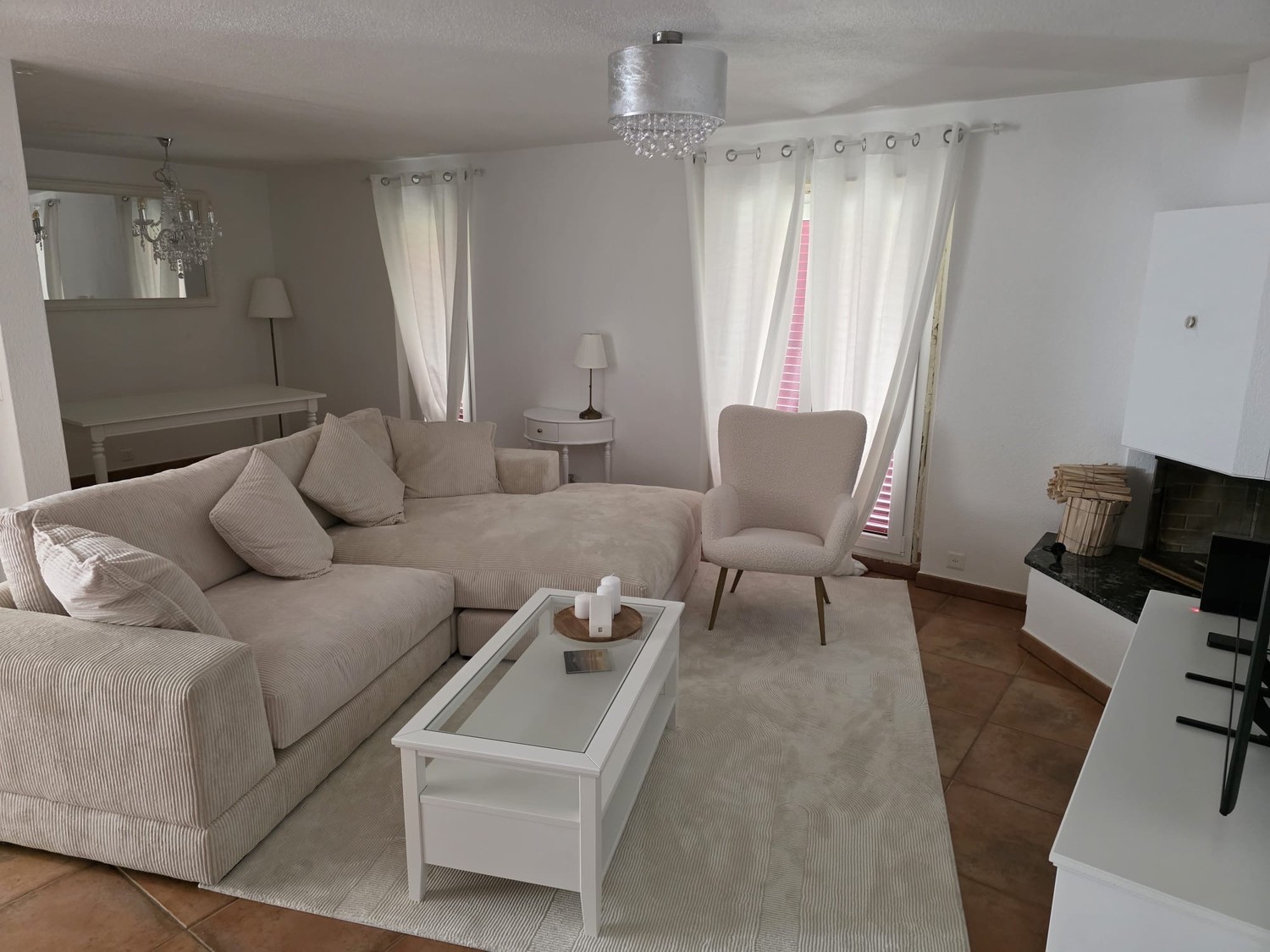 5 rooms single house