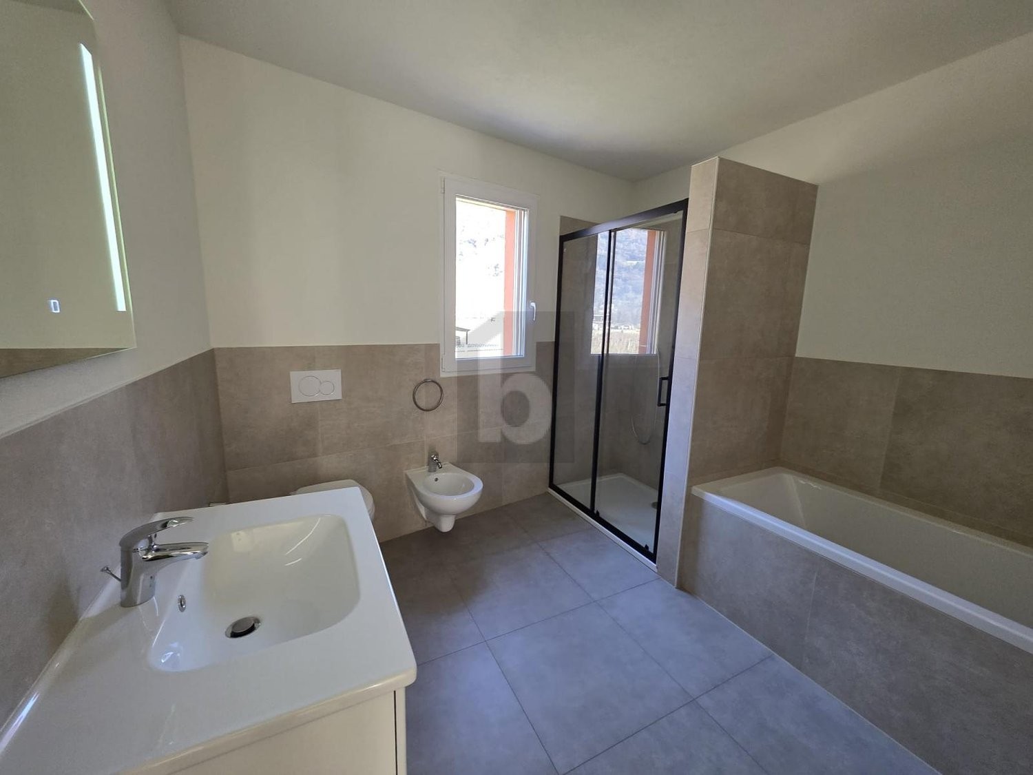 4 ½ rooms apartment, photo 3 of 4