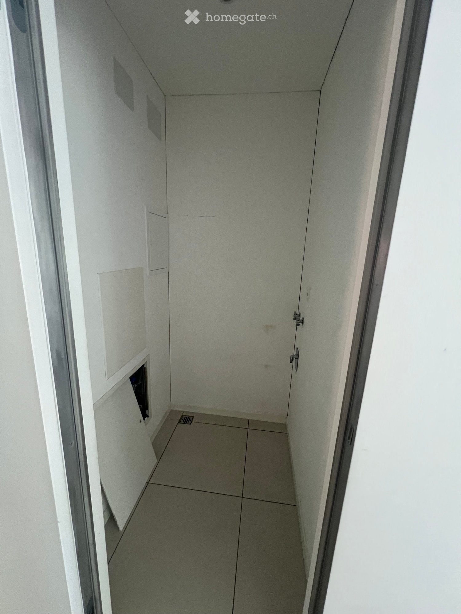 3.5 rooms in Contone Available Takeover