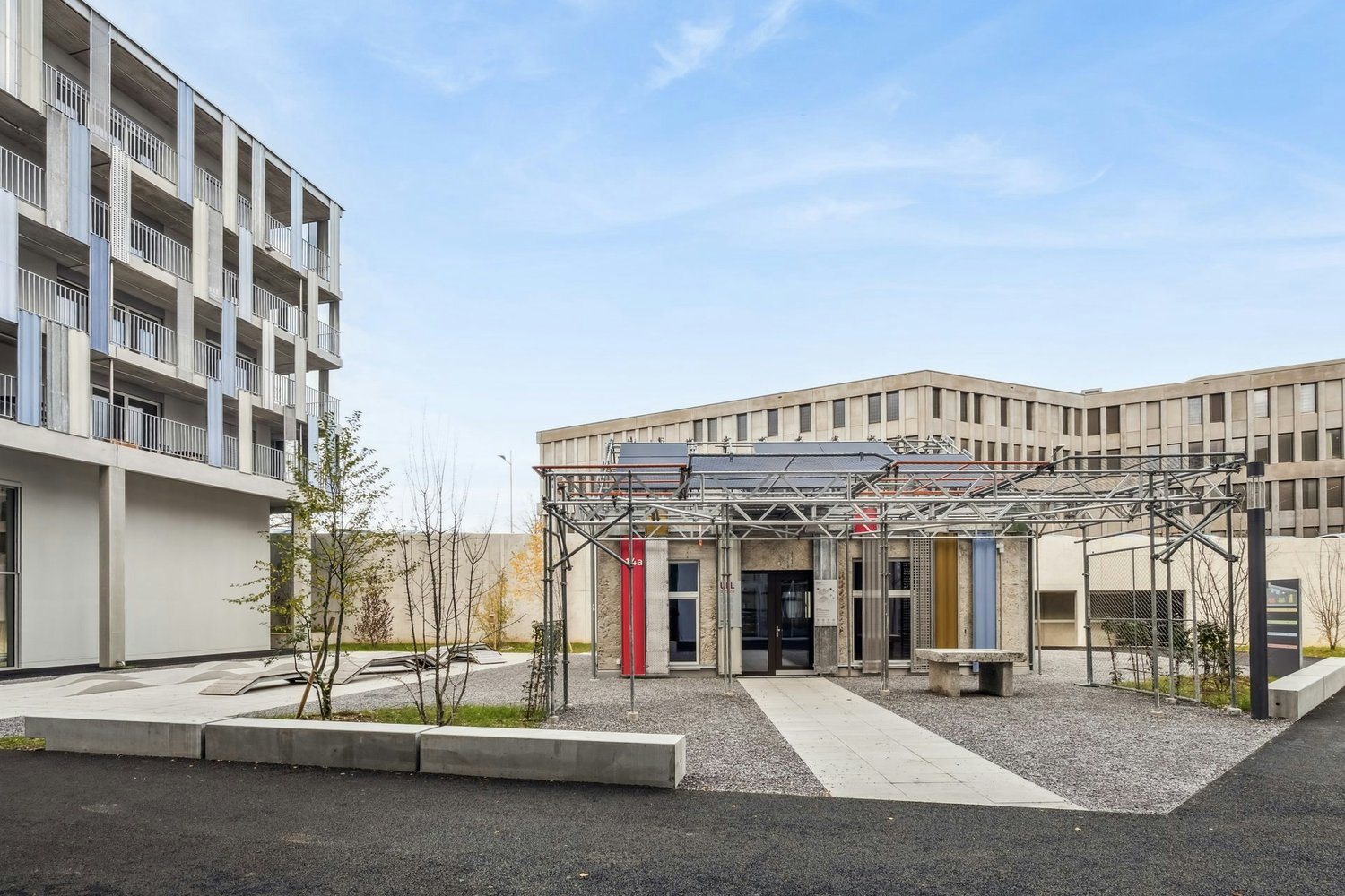 146m² commercial