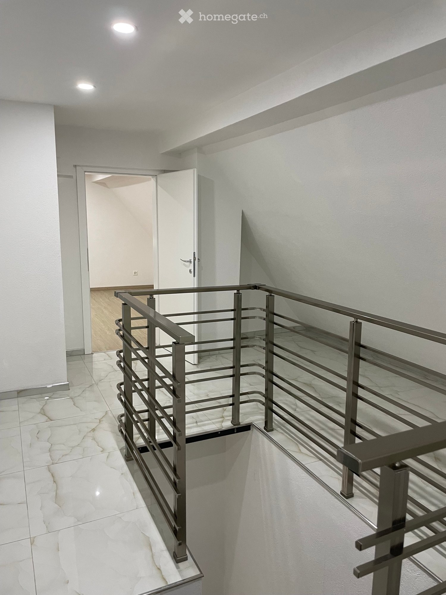 5 rooms apartment, photo 5 of 5
