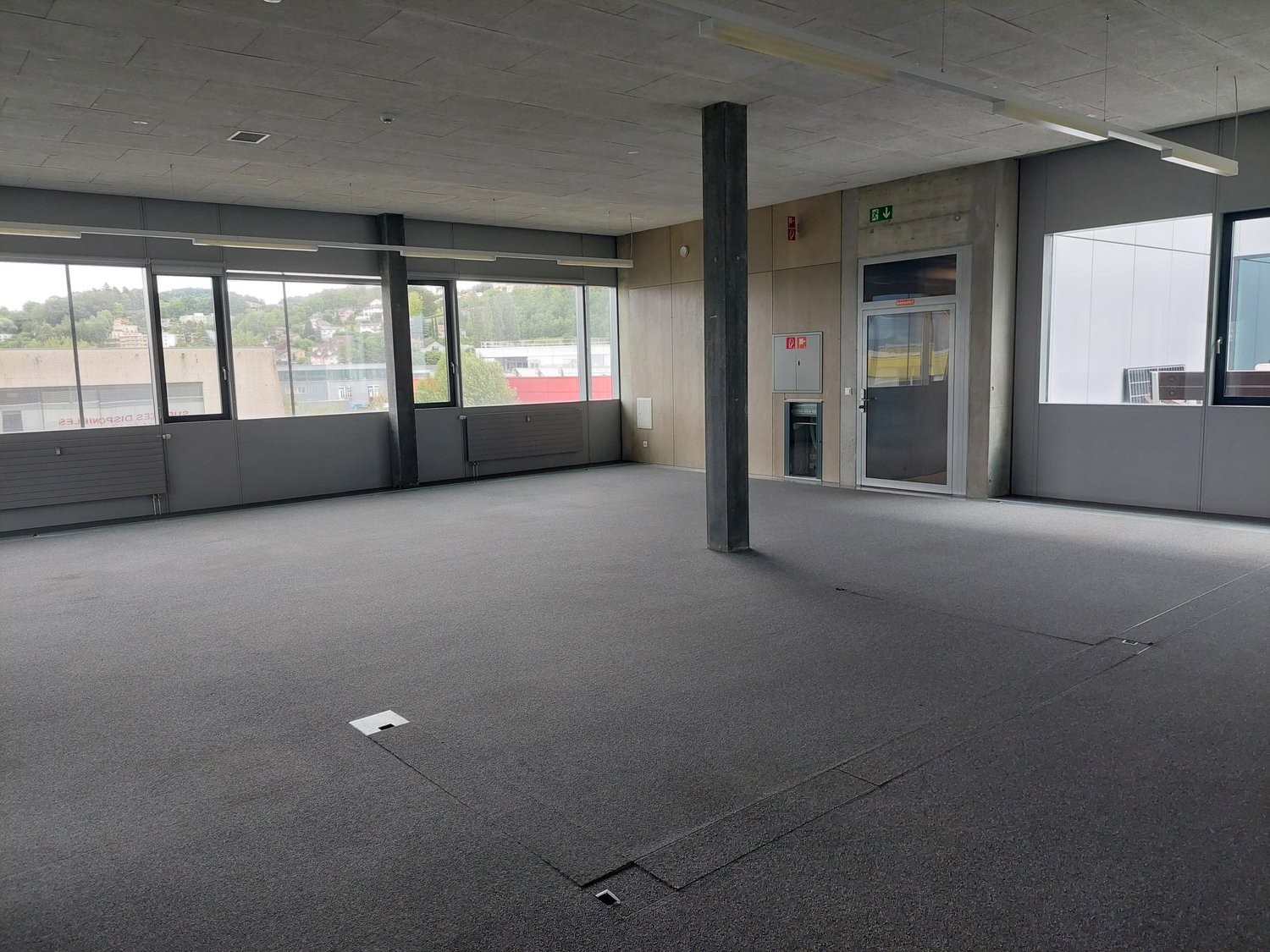 160m² shop, photo 5 of 5