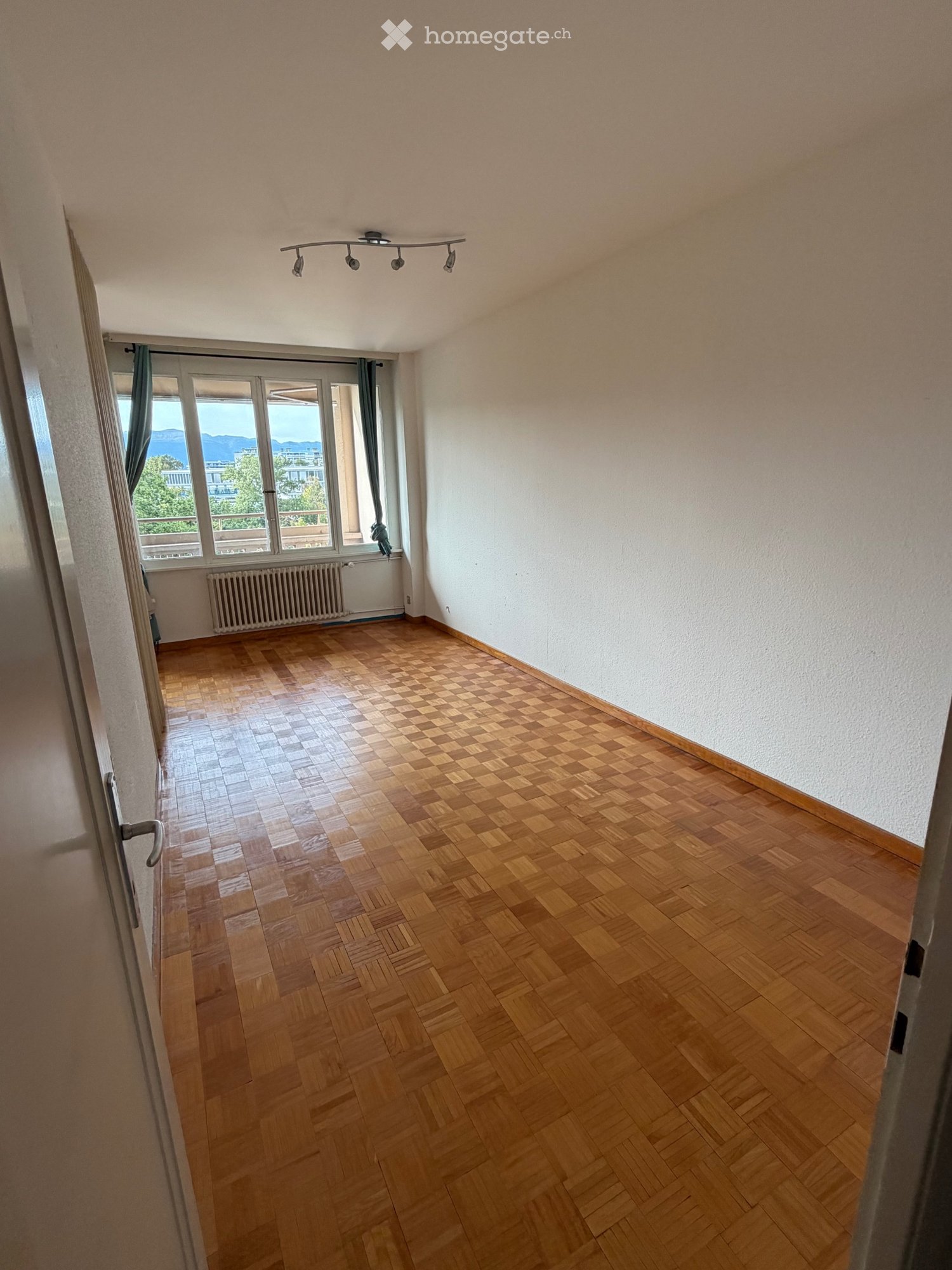 3 rooms apartment, photo 2 of 5