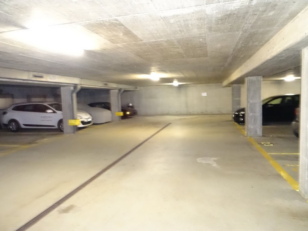 Underground slot, photo 1 of 2