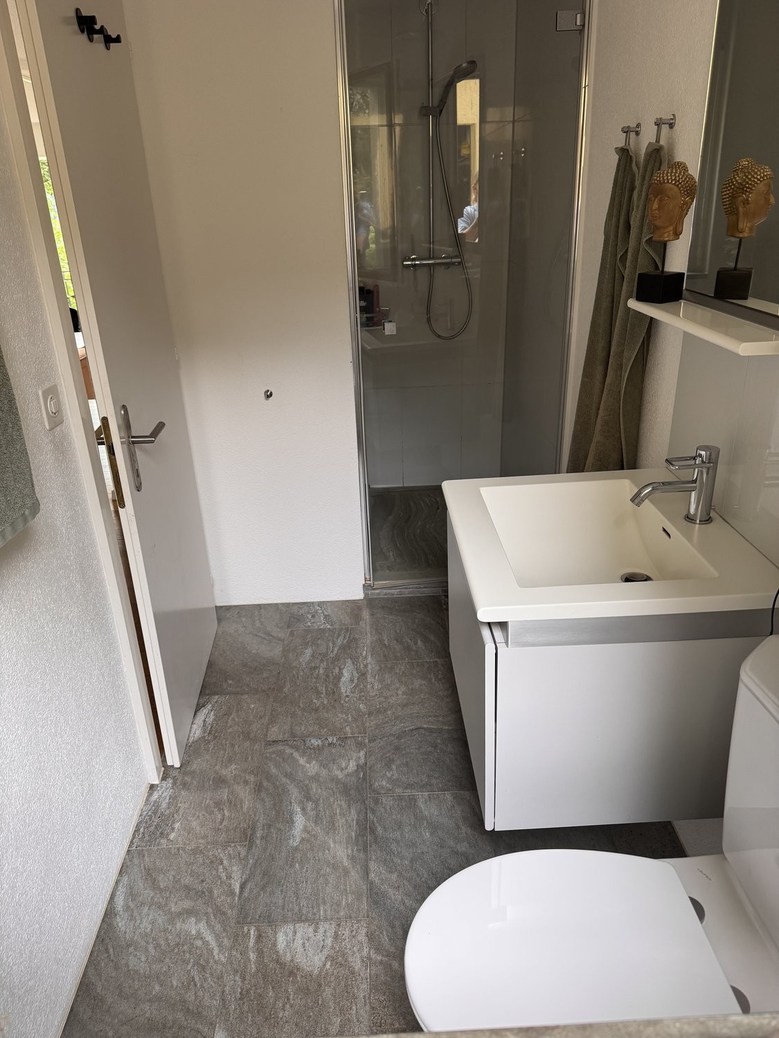 6 ½ rooms furnished flat