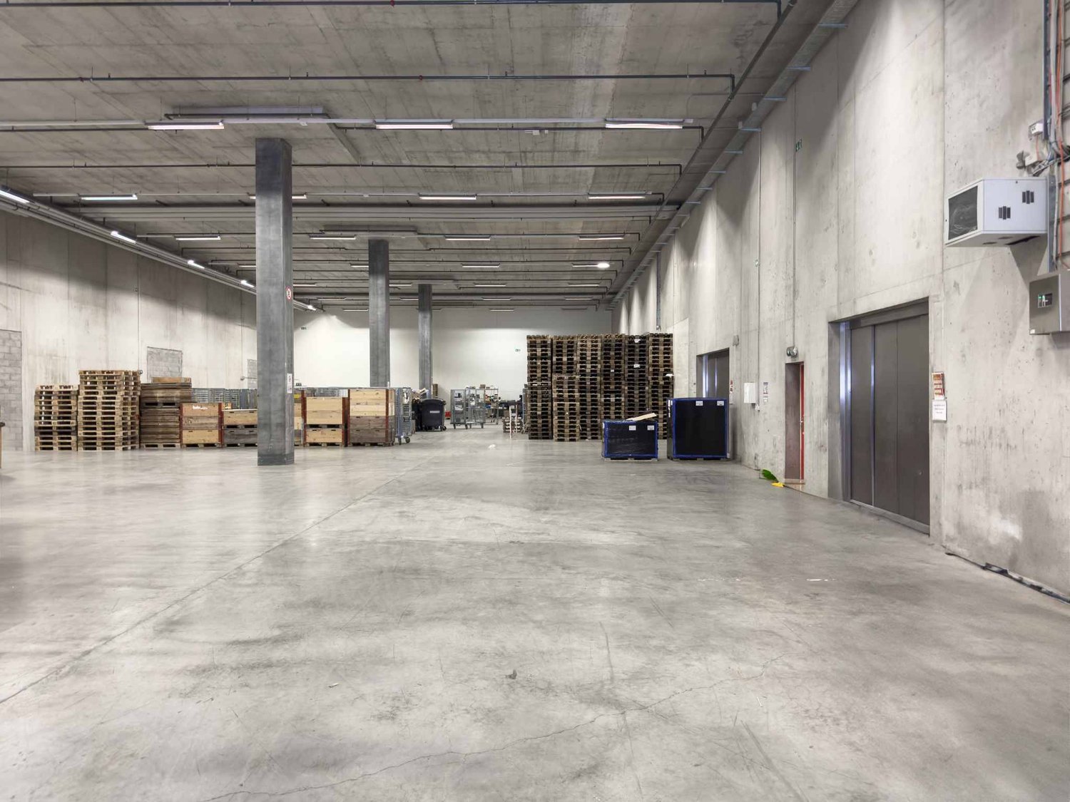 1000m² commercial, photo 2 of 10