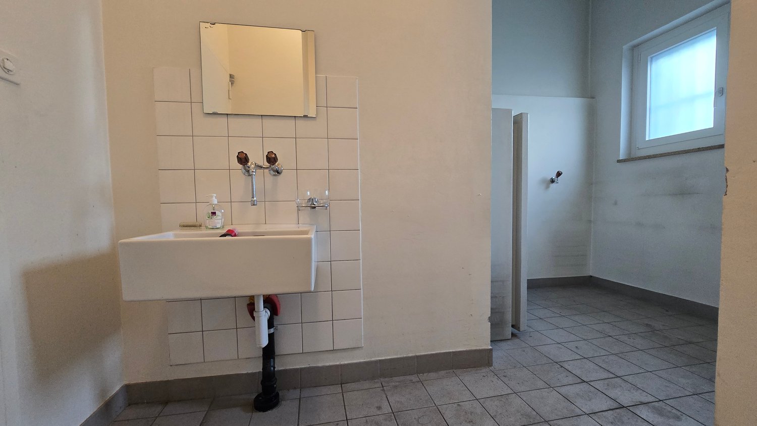 158m² commercial, photo 7 of 7