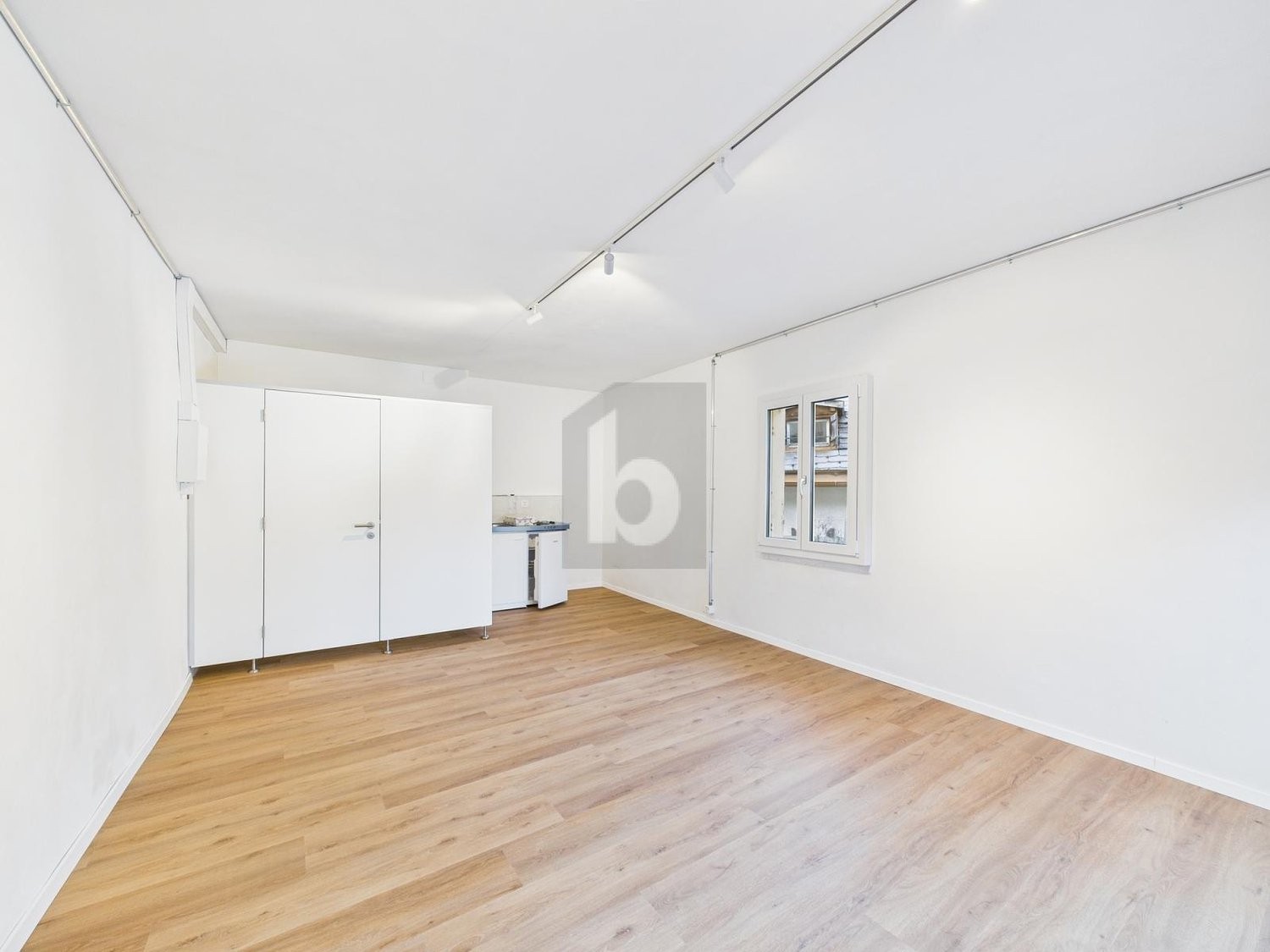 25m² office, photo 3 of 4