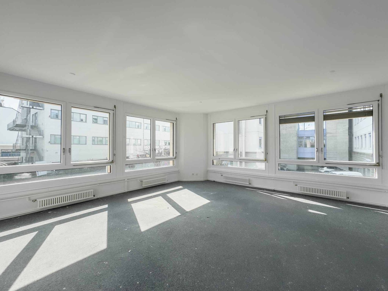 83m² office, photo 2 of 10