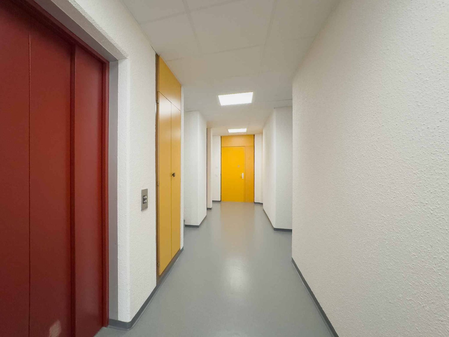 83m² office, photo 8 of 10