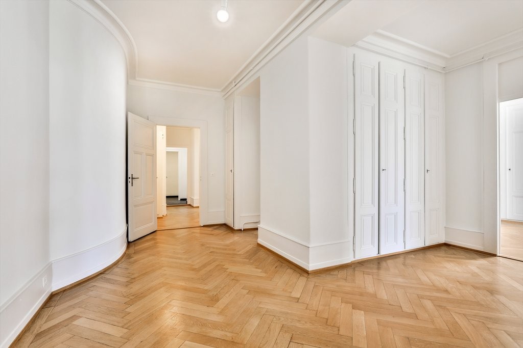 4 rooms apartment