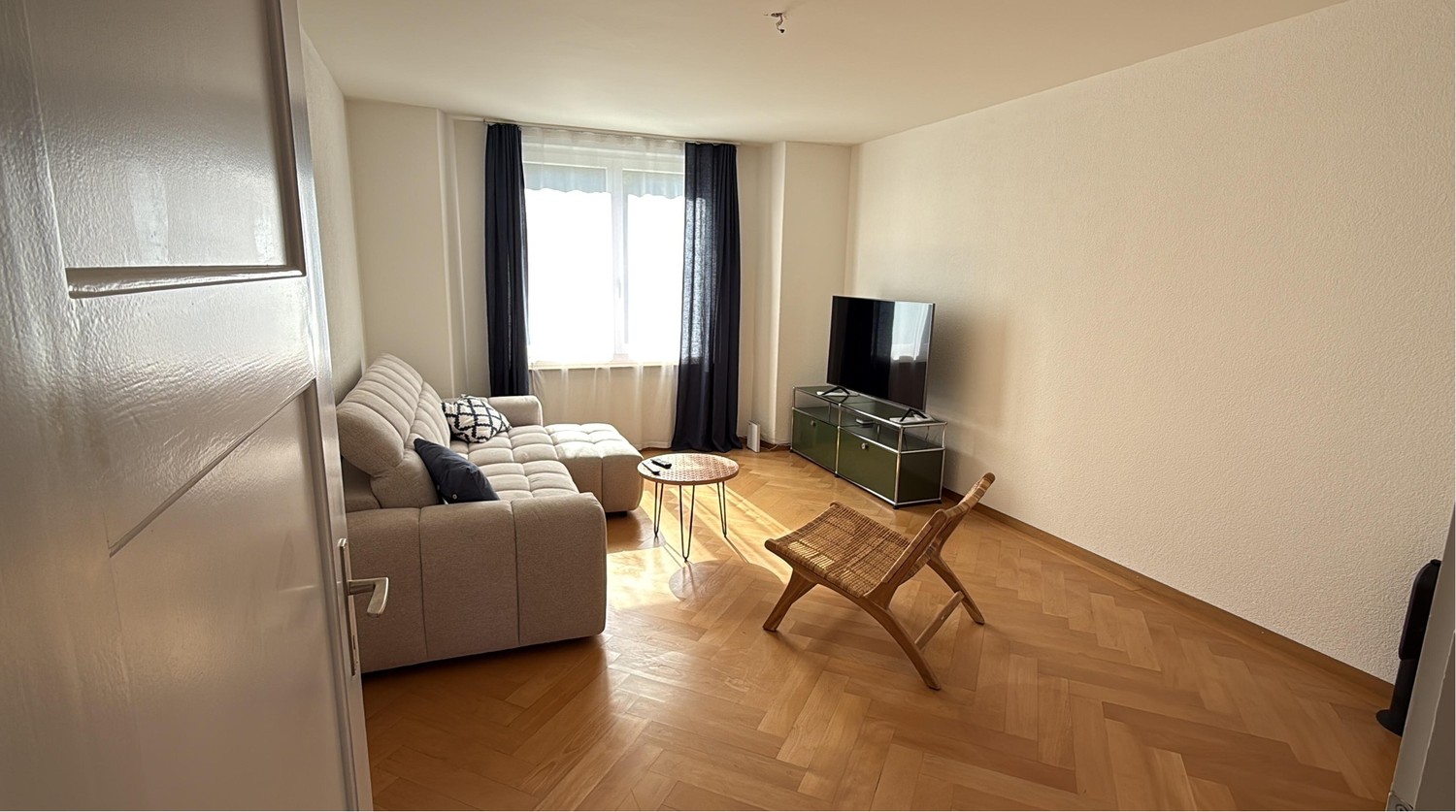 3 rooms apartment, photo 1 of 8
