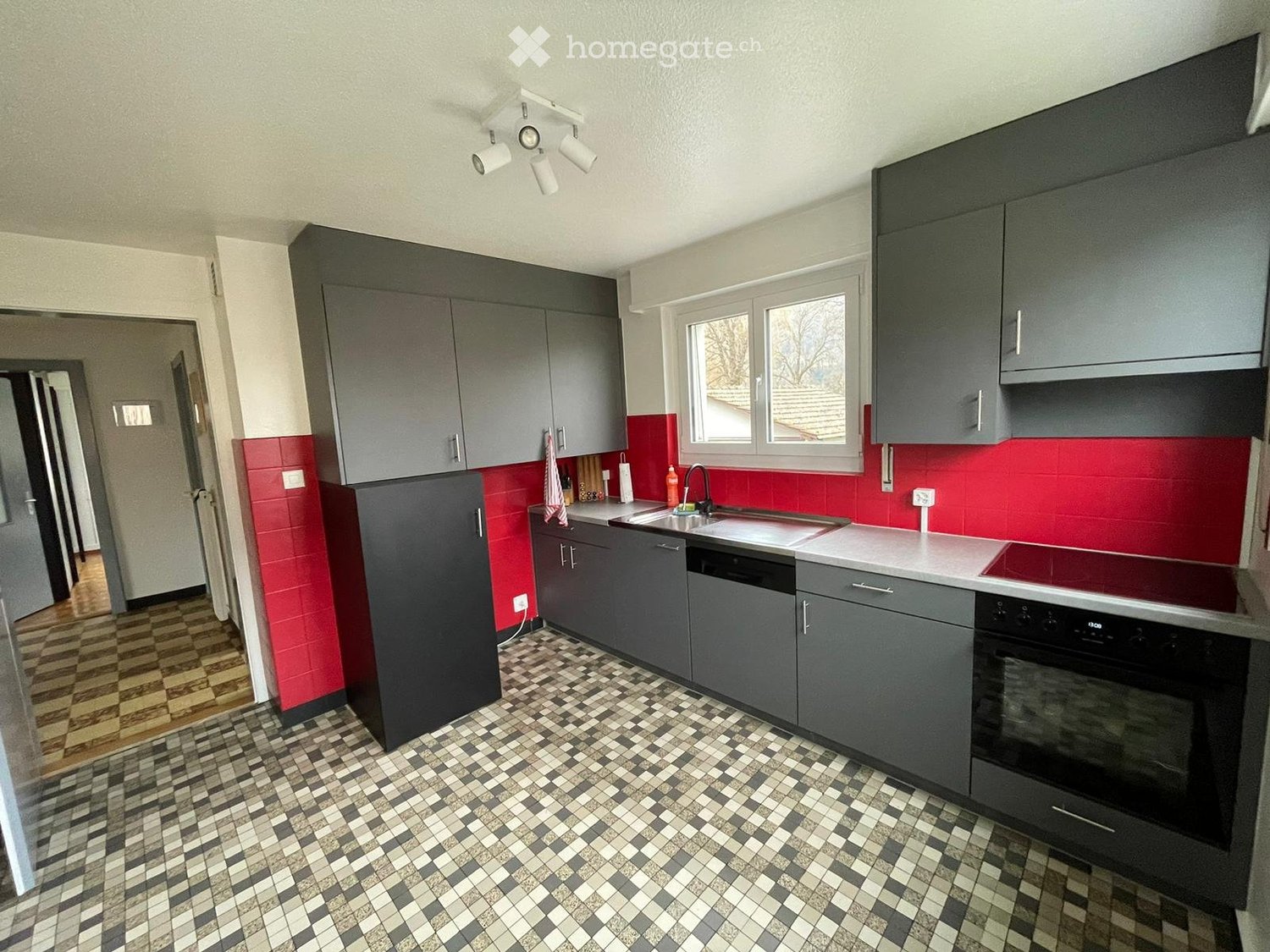 Appartamento di 3 ½ locali, foto 2 di 5