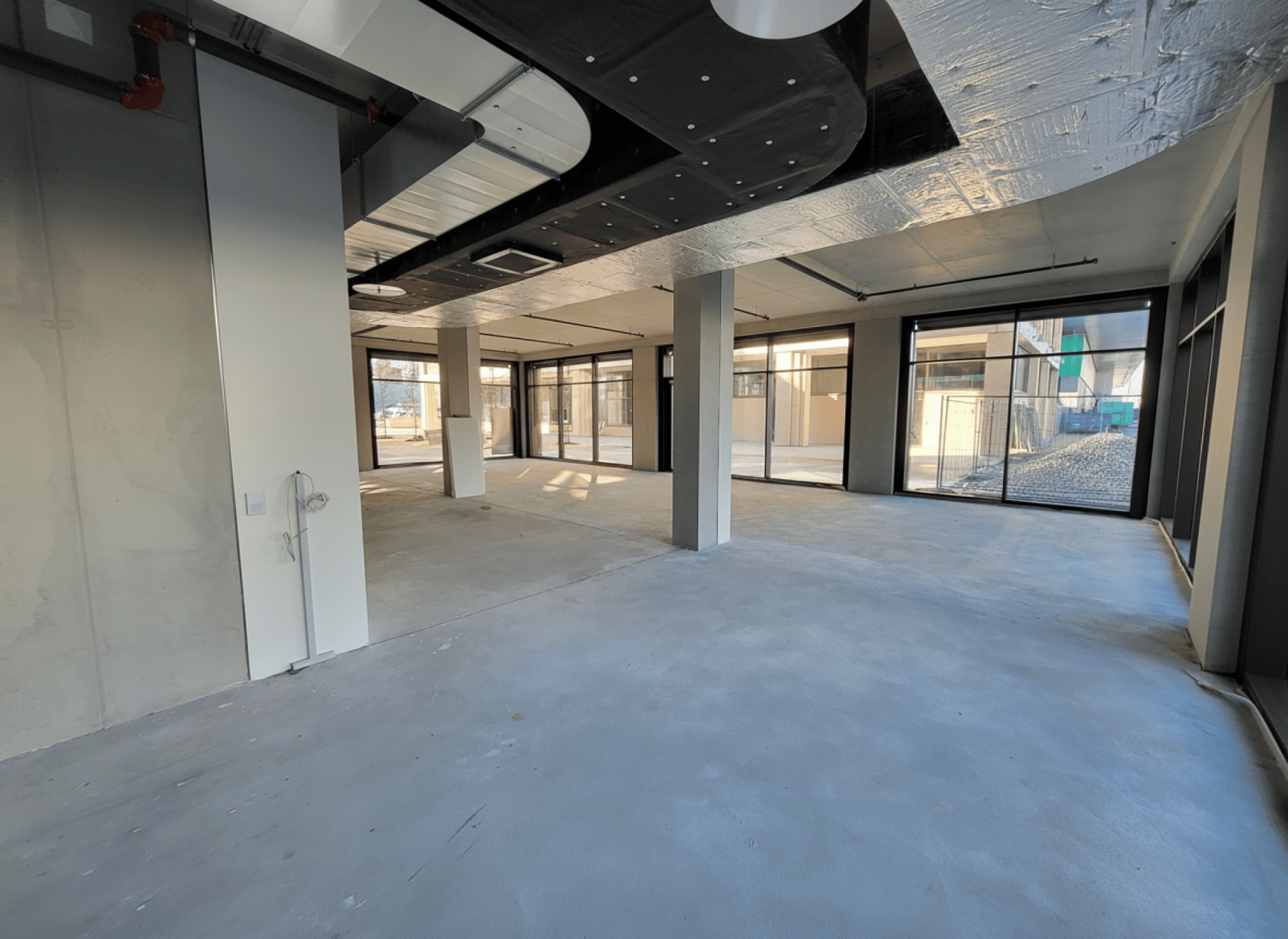 196m² commercial, photo 4 of 5