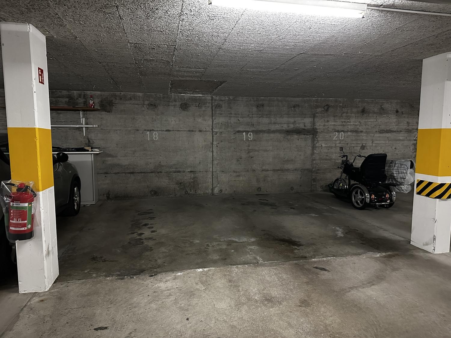 Underground slot, photo 1 of 2