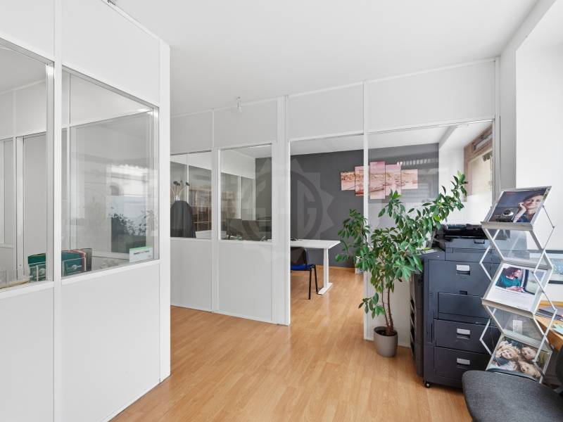 80m² arcade, photo 3 of 10