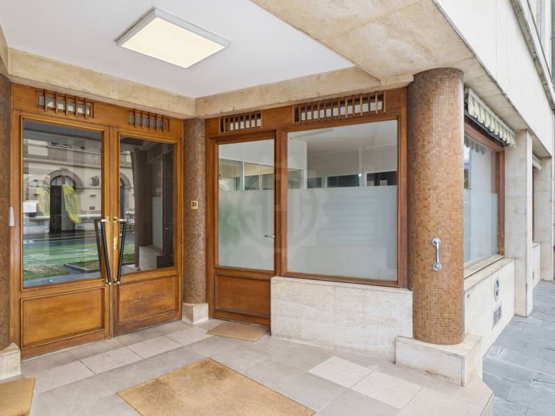 80m² arcade, photo 2 of 10