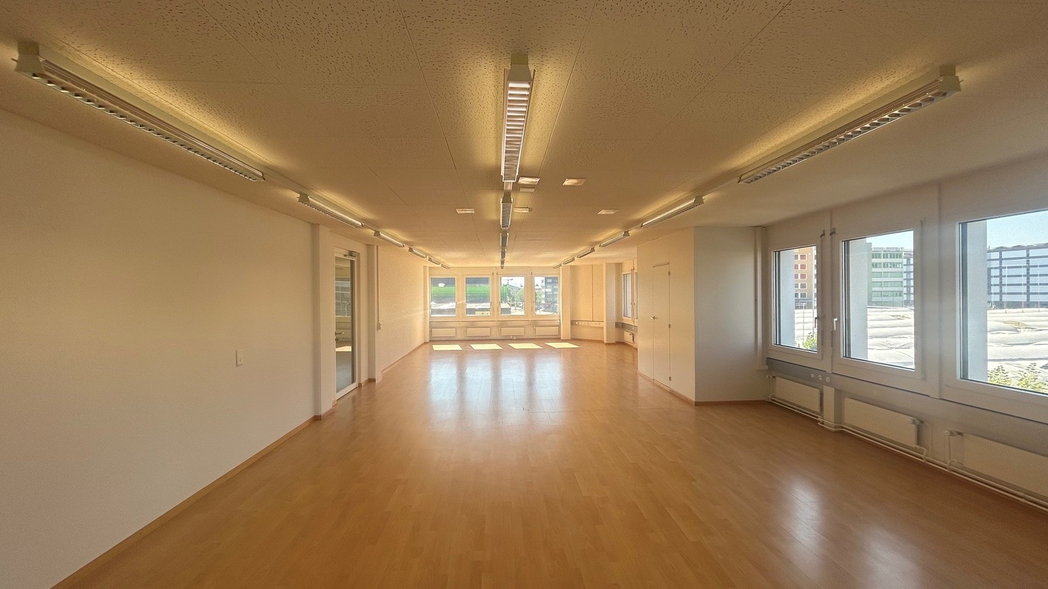 110m² office, photo 5 of 5