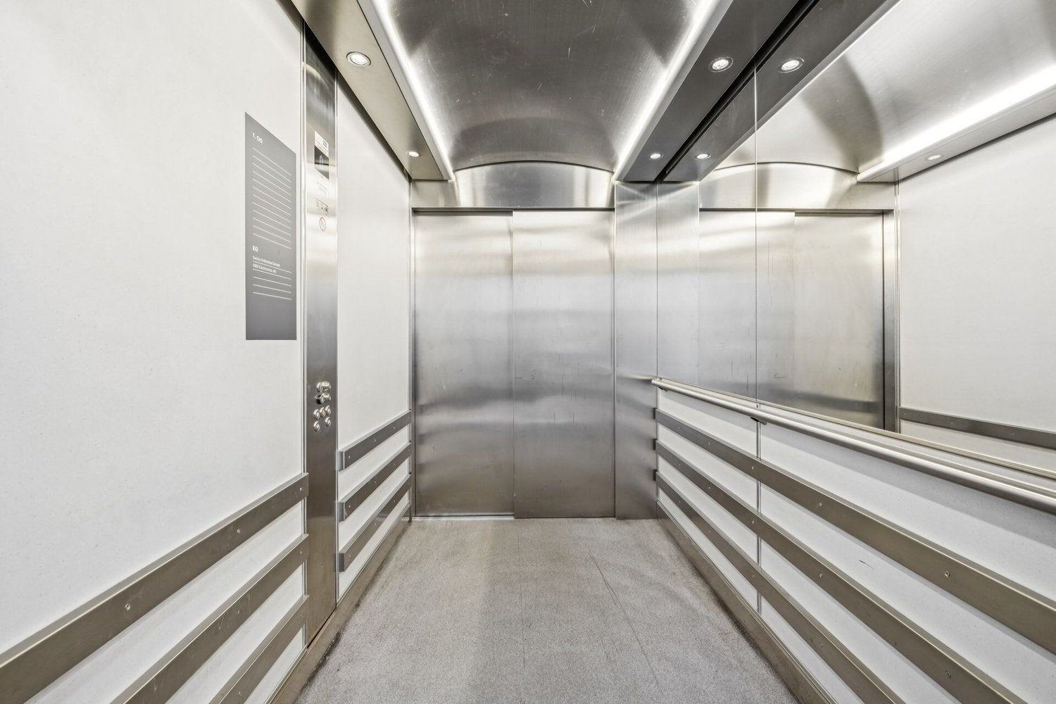 188m² commerciale