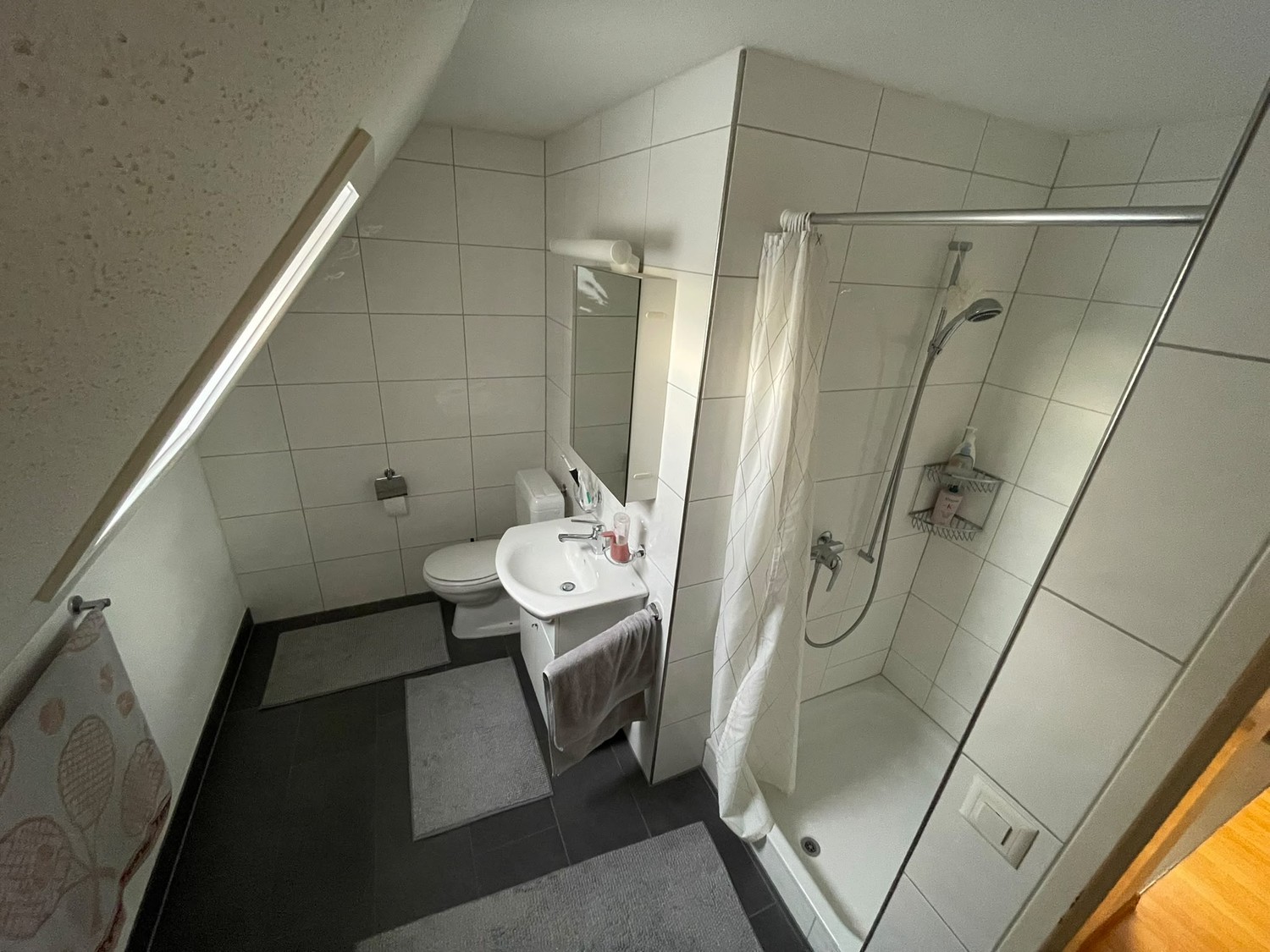 1 room apartment, Foto 3 von 7