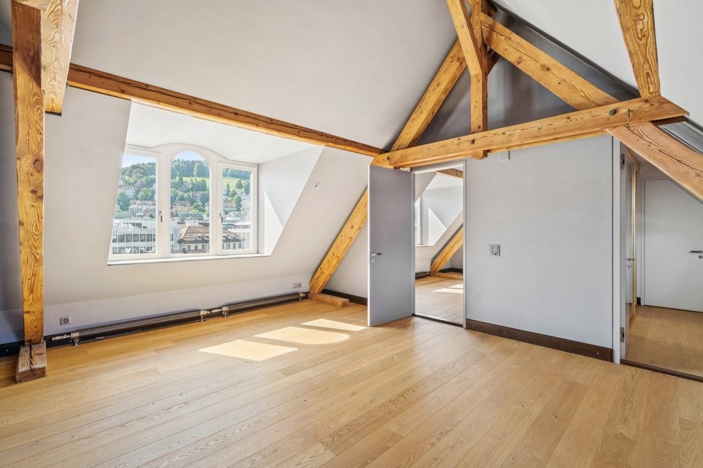 366m² office, photo 8 of 10