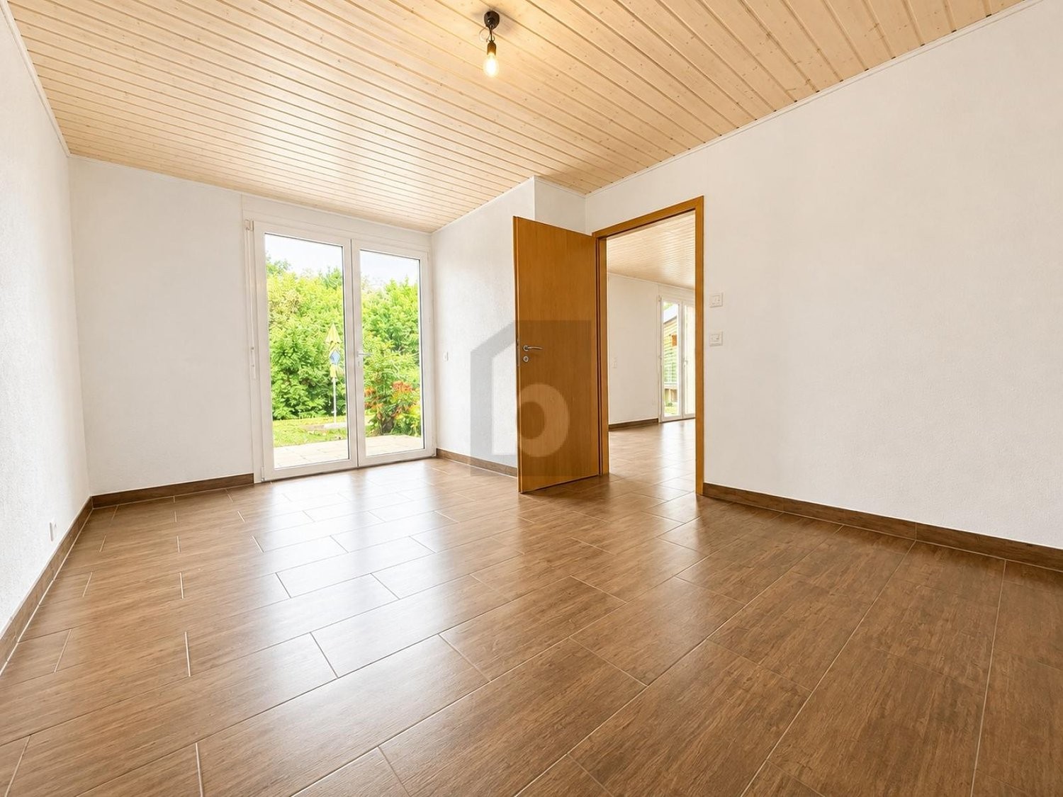 2 rooms apartment, photo 4 of 4