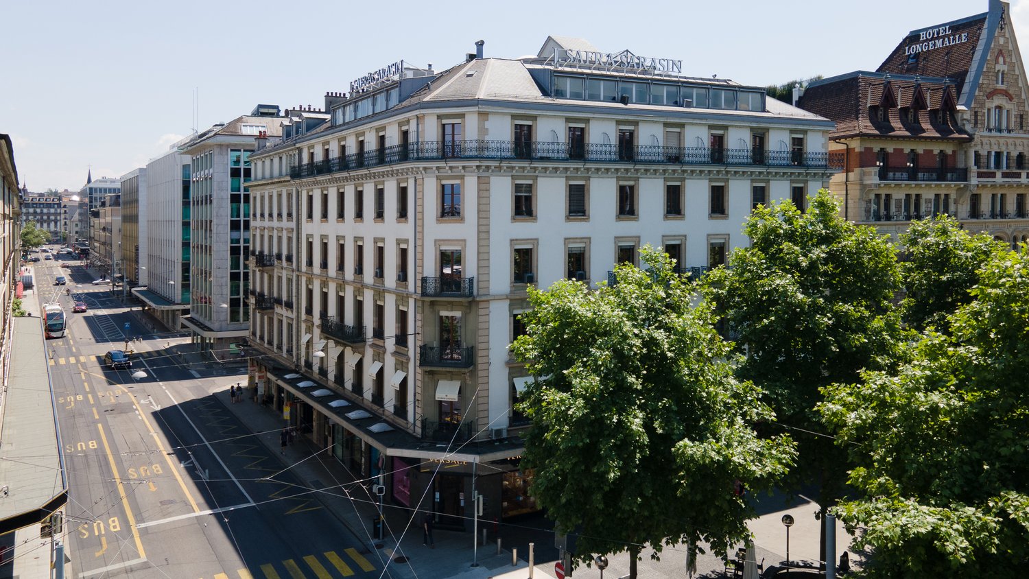 730m² ufficio, foto 1 di 10