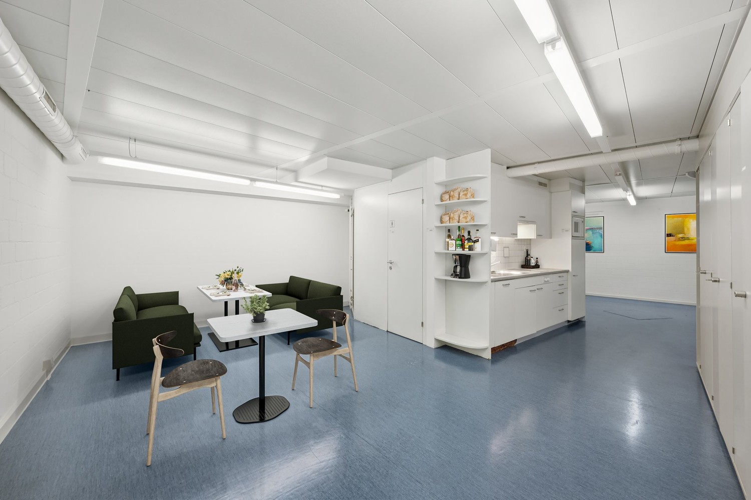 215m² office, photo 7 of 9